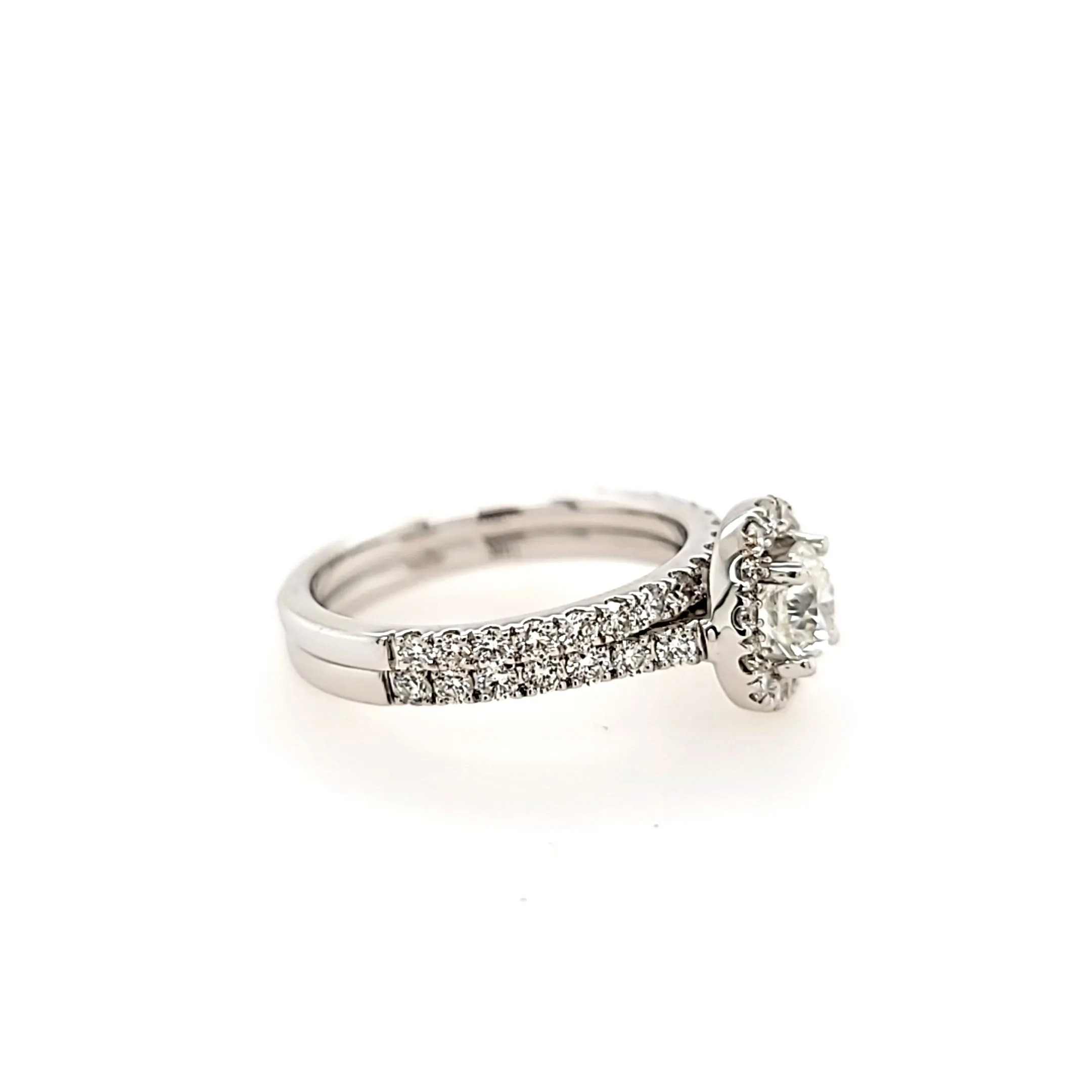 14k White Gold Diamond Halo Engagement & Wedding Band Set (I7464)