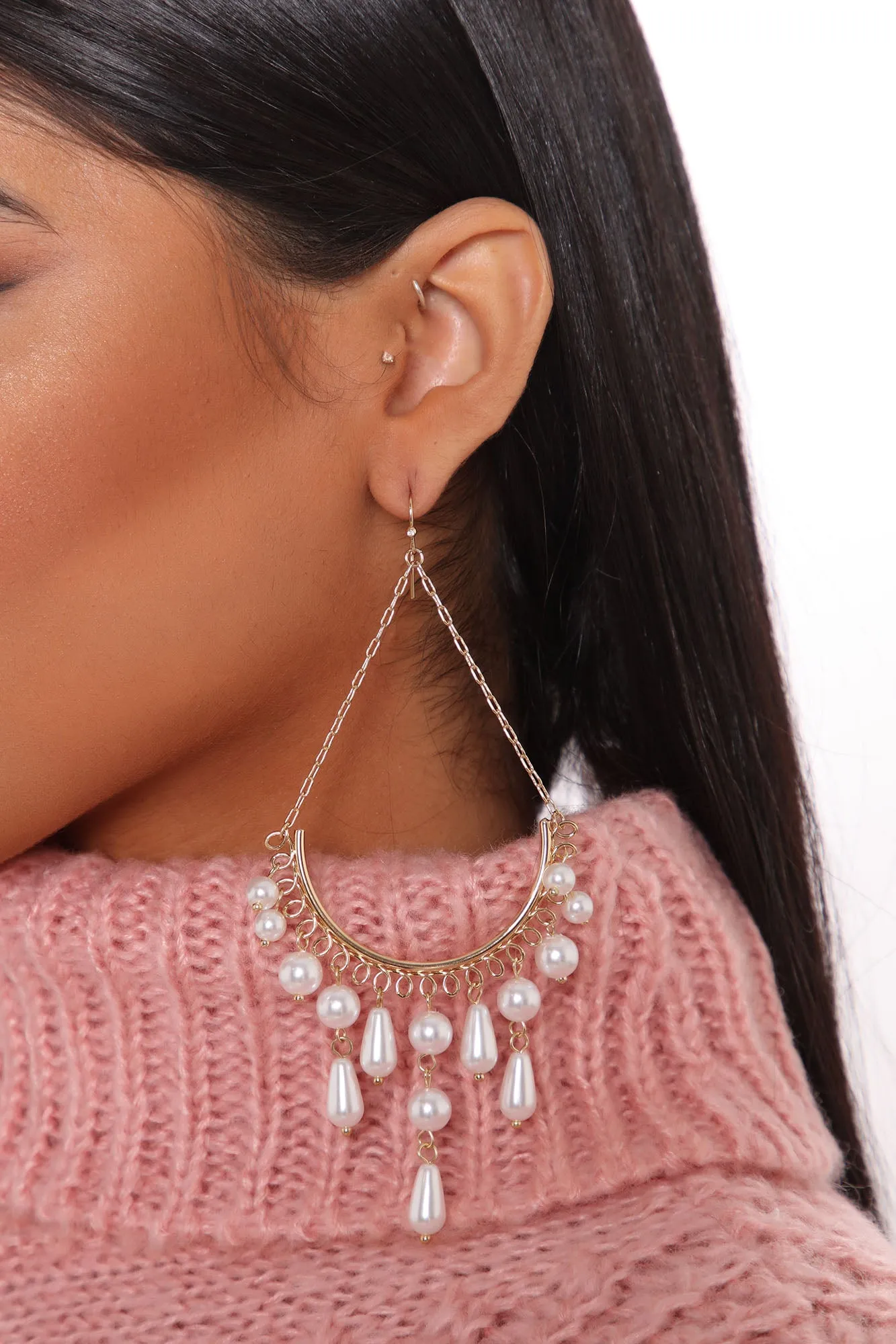 All My Pearls Chandelier Earrings - Gold