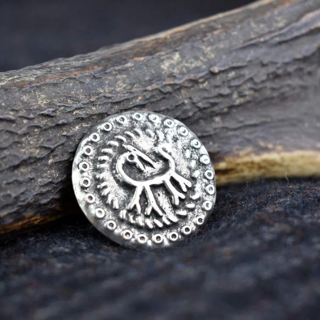 Asgard Backwards Looking Beast Medium Brooch