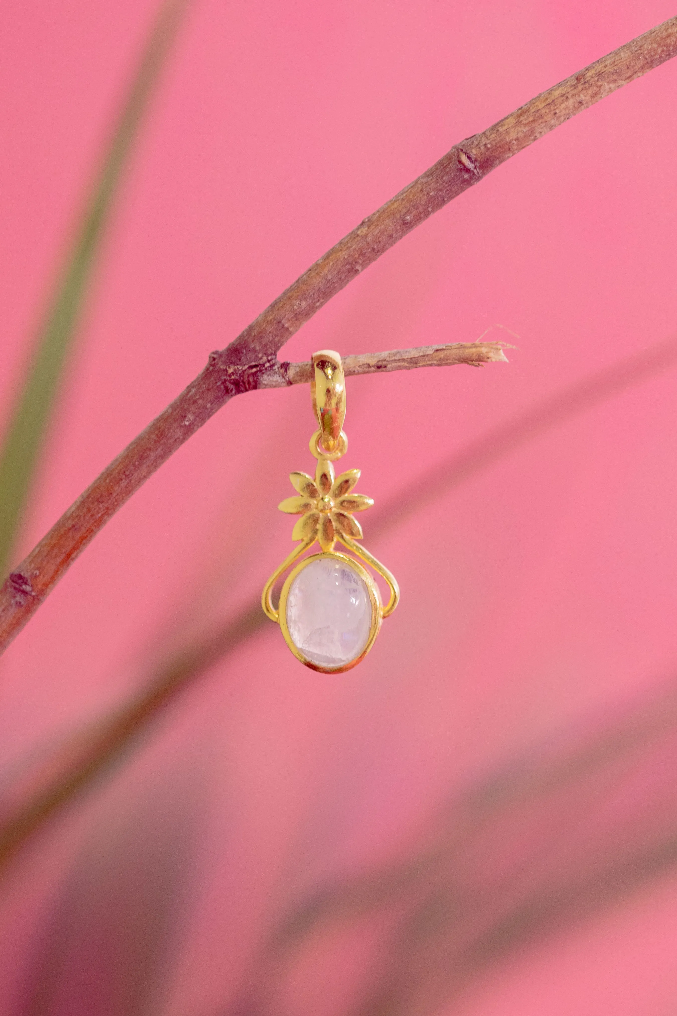 Bloom Flower Pendant Rainbow Moonstone