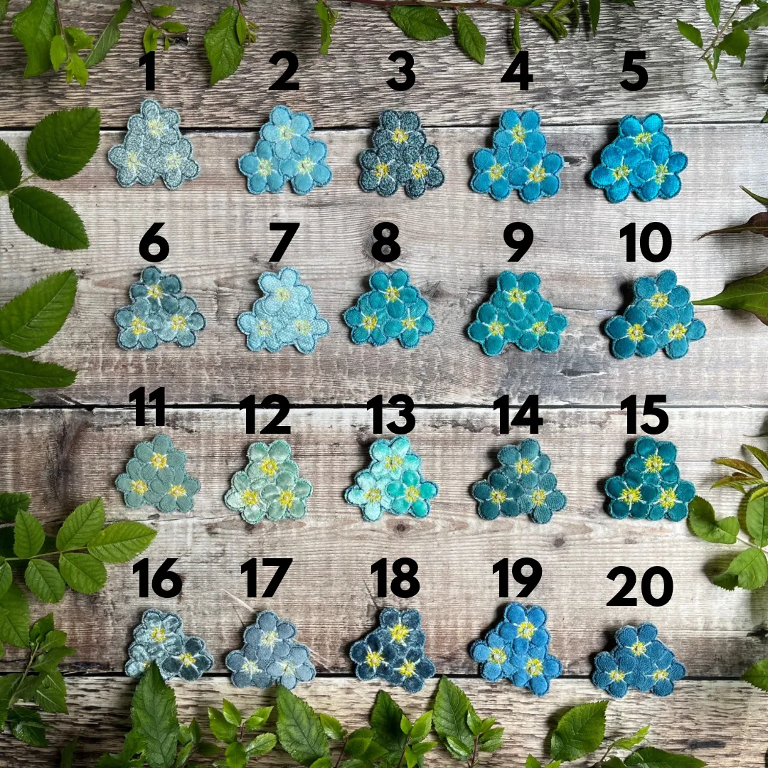 Forget-me-not flower brooch