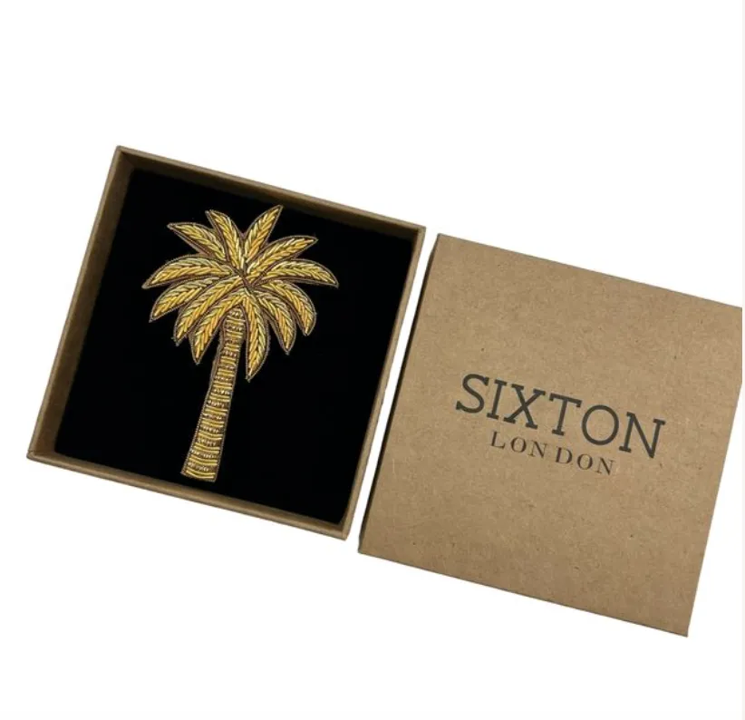 Gold palm tree pin - large
