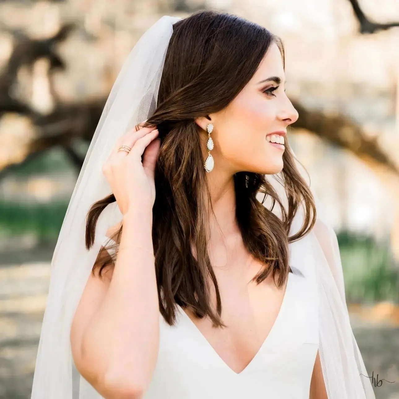 Jasmine Mother of Pearl Drops