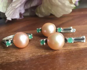 Large Pearl Ring - Natural Emerald Ring - Vintage Cocktail Ring