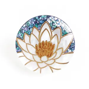 Maki-e Urushi Lacquer Brooch - White South Sea Pearl Shell / Water Lilies -, Traditional Japanese Urushi Lacquer Jewelry