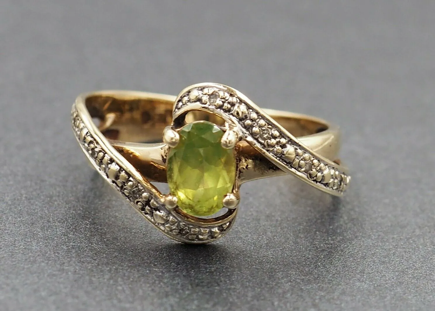 Peridot & Diamond 9ct Yellow Gold Ring