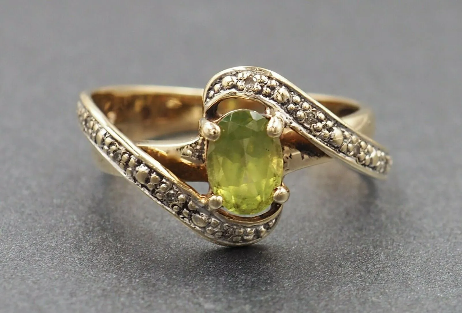 Peridot & Diamond 9ct Yellow Gold Ring