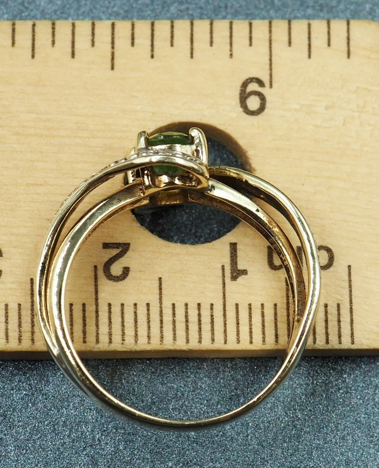 Peridot & Diamond 9ct Yellow Gold Ring