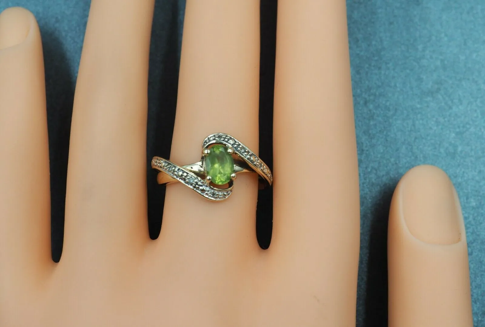 Peridot & Diamond 9ct Yellow Gold Ring
