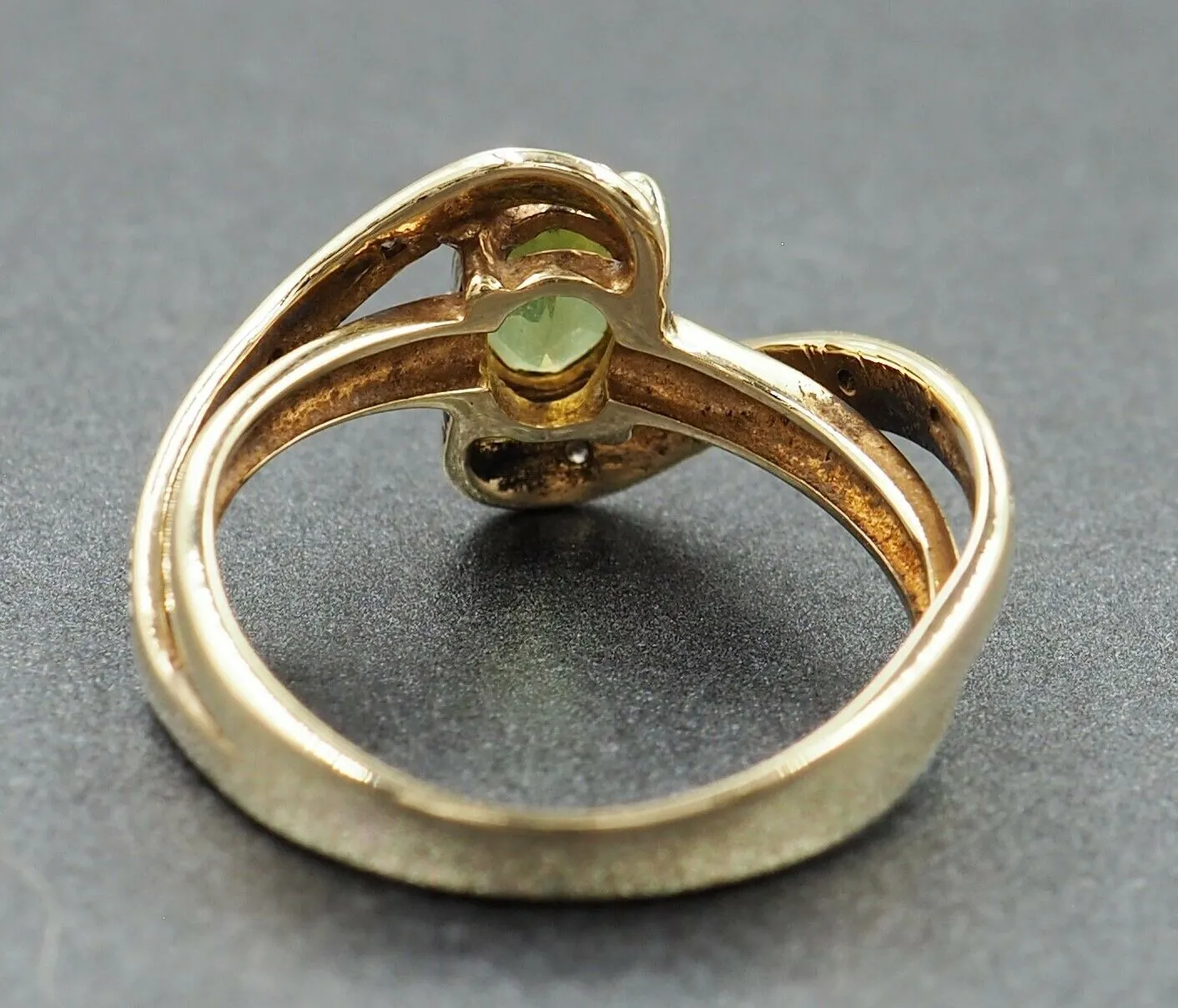 Peridot & Diamond 9ct Yellow Gold Ring