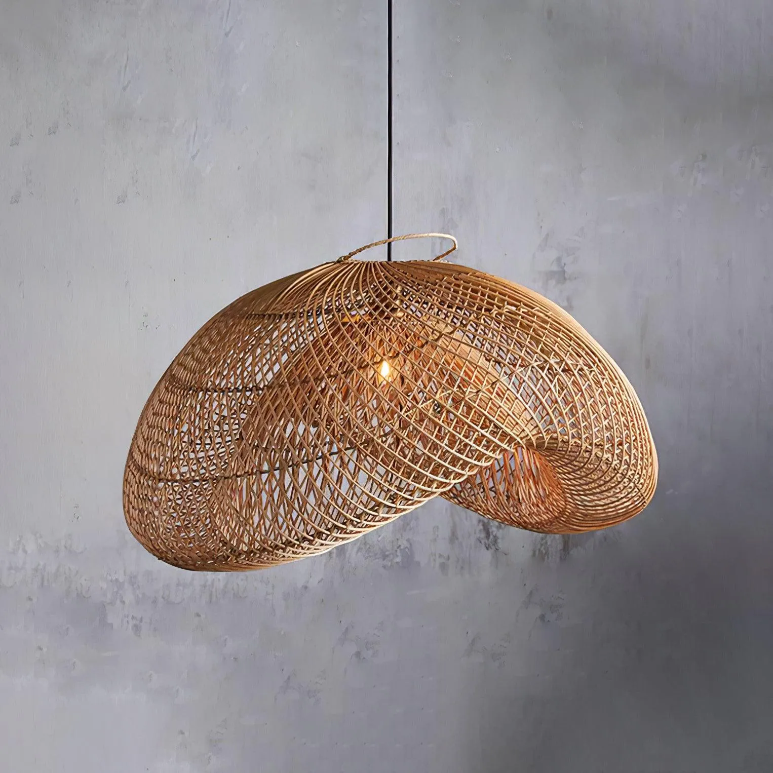 Rattan Wave Pendant Light