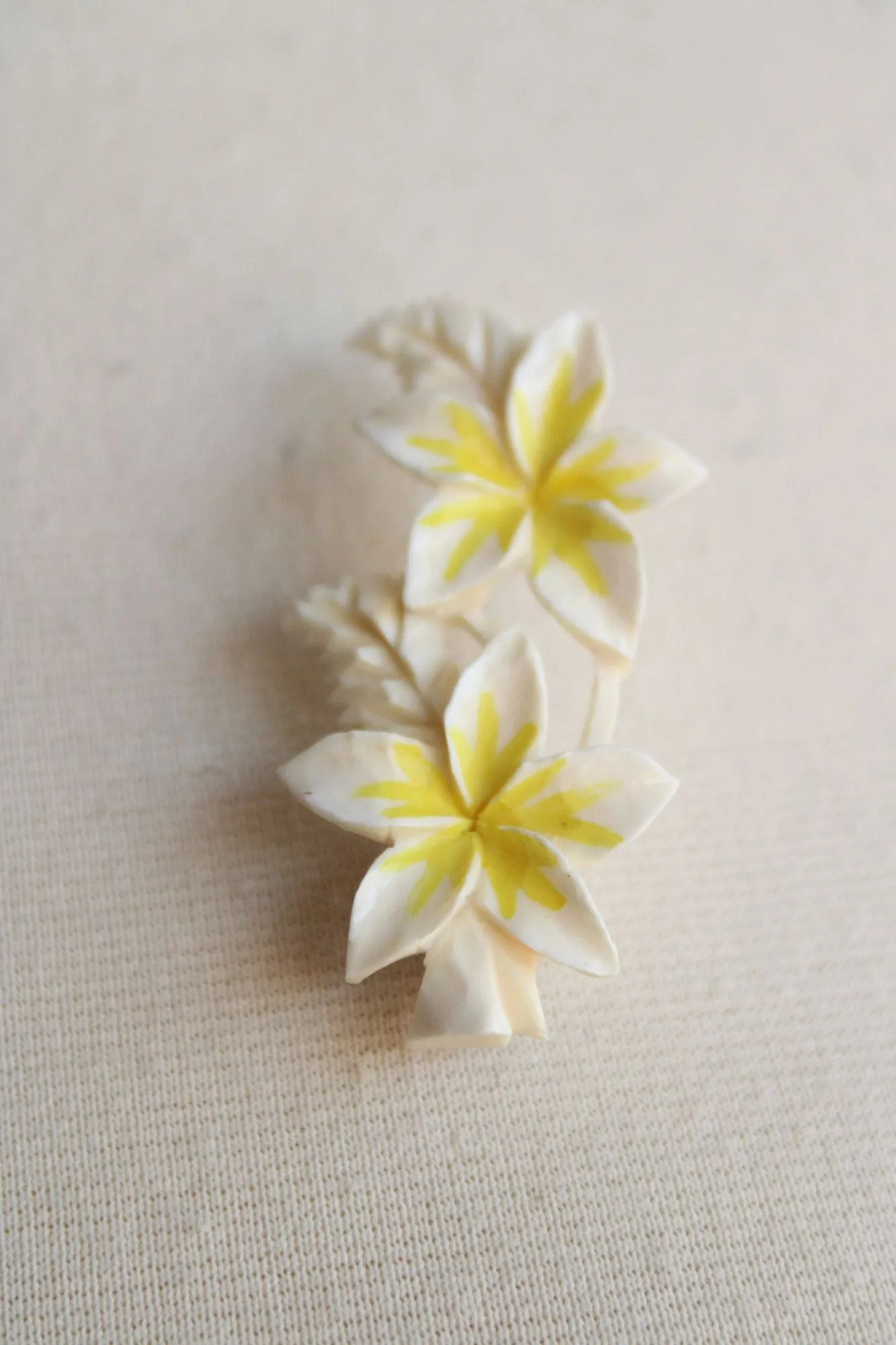 Vintage 1960s Plumeria Brooch