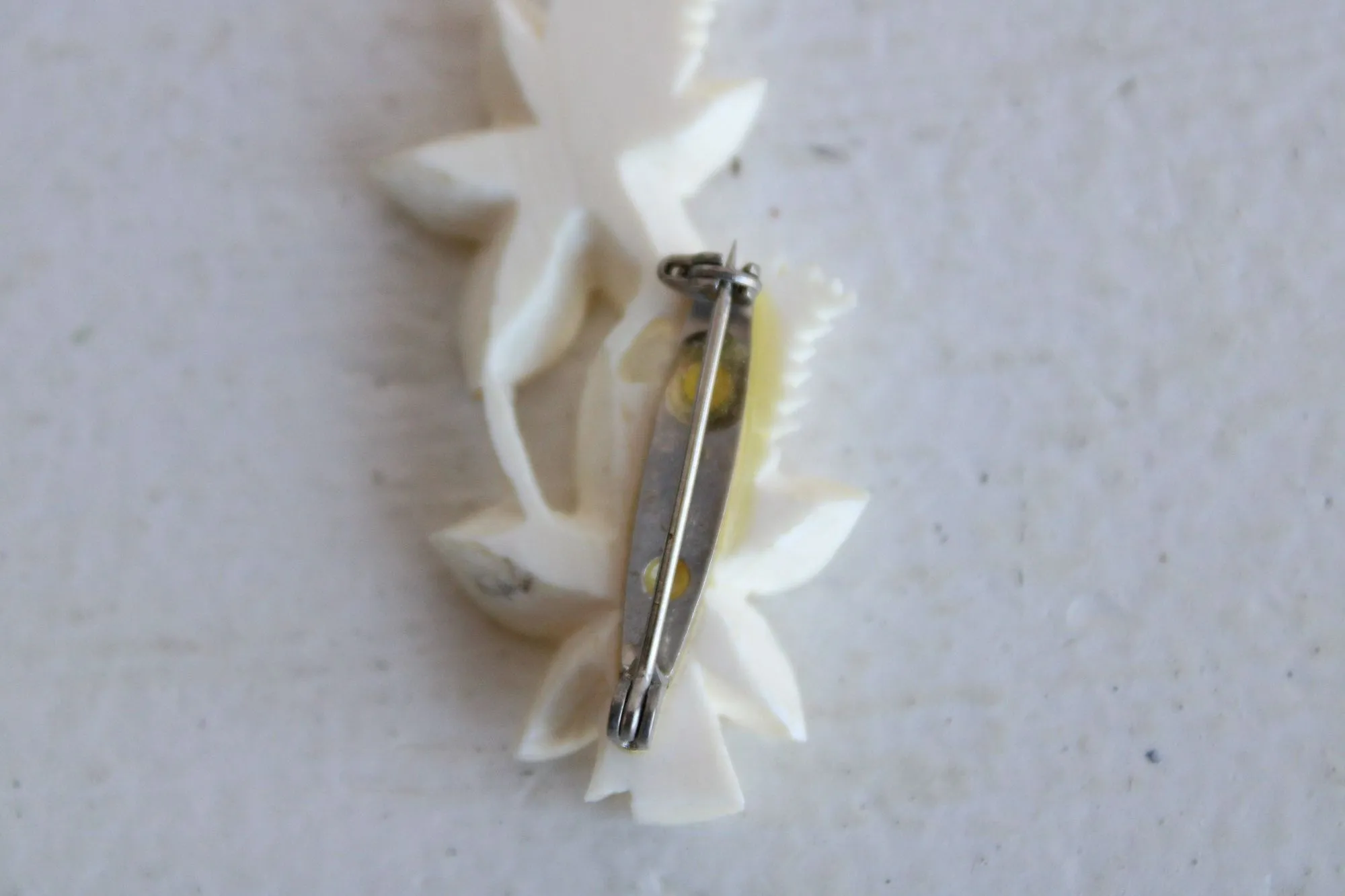 Vintage 1960s Plumeria Brooch