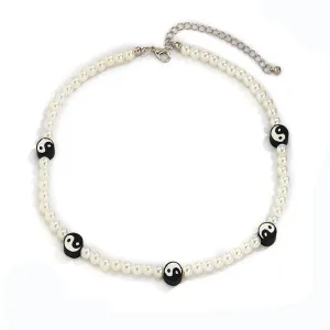 Ying Yang Pearl Choker